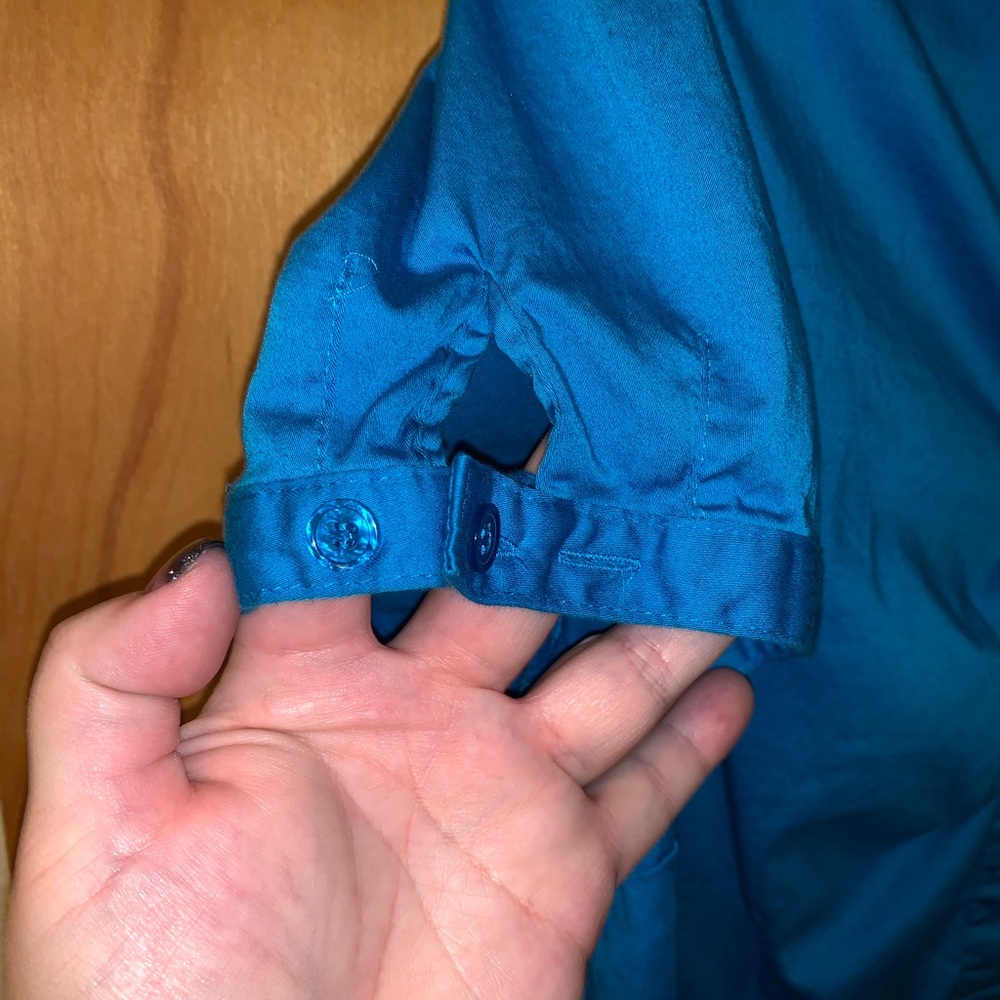 Blue button down shirt - Picture 3 of 4